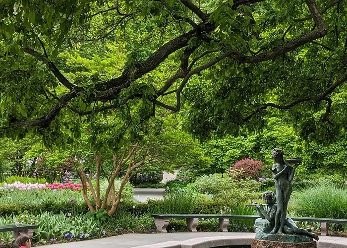 The Central Park East By The Museum Mile
